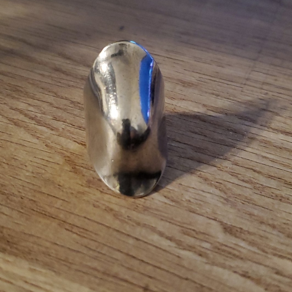 Silver knuckle ring